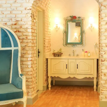 Ami Tai-bungalows Pet Lovers Hotel