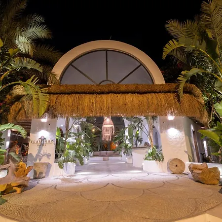 Ami Tai-bungalows Pet Lovers *