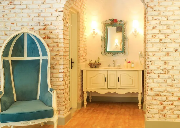 Ami Tai-bungalows Pet Lovers Отель